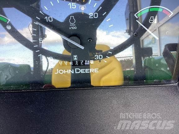 John Deere 5055E Tractoare