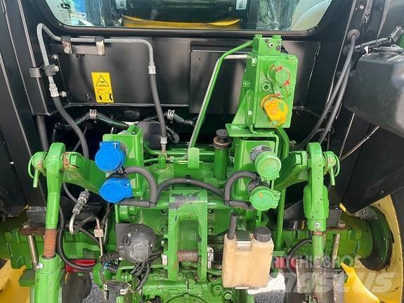 John Deere 5075E Tractoare