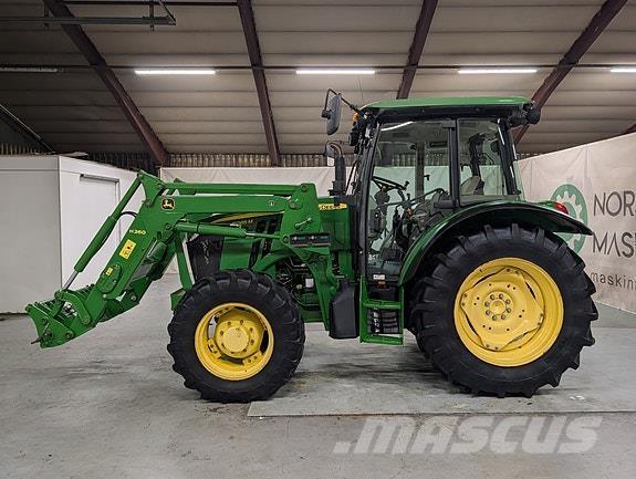 John Deere 5085M Tractoare