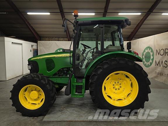 John Deere 5720 Tractoare