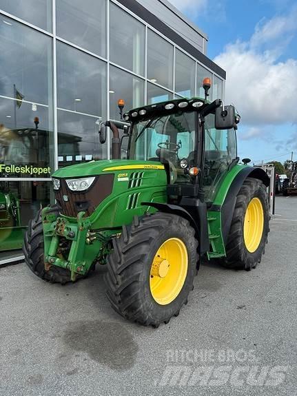 John Deere 6125R Tractoare