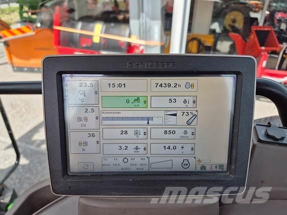 John Deere 6125R Tractoare