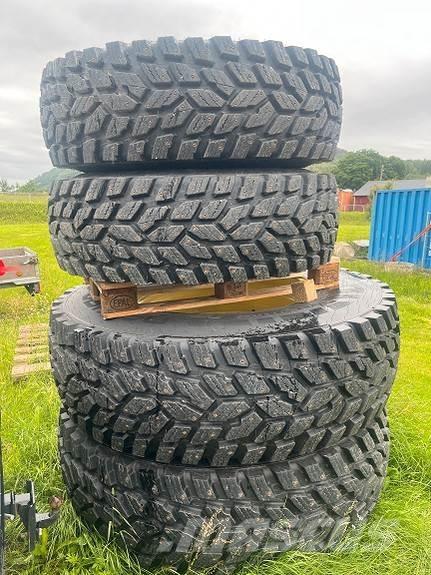 John Deere 6155R Tractoare