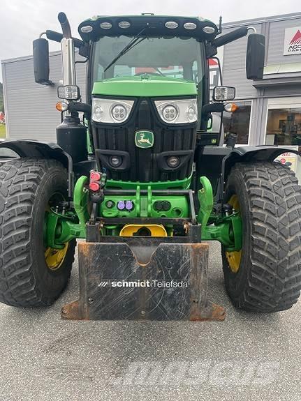 John Deere 6155R Tractoare