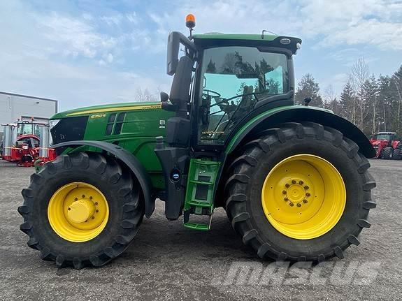 John Deere 6250R Tractoare