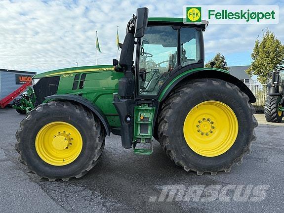 John Deere 6250R Tractoare