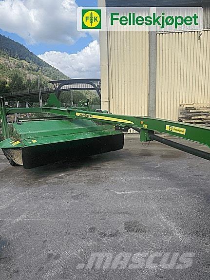 John Deere 630 Alte echipamente pentru nutret