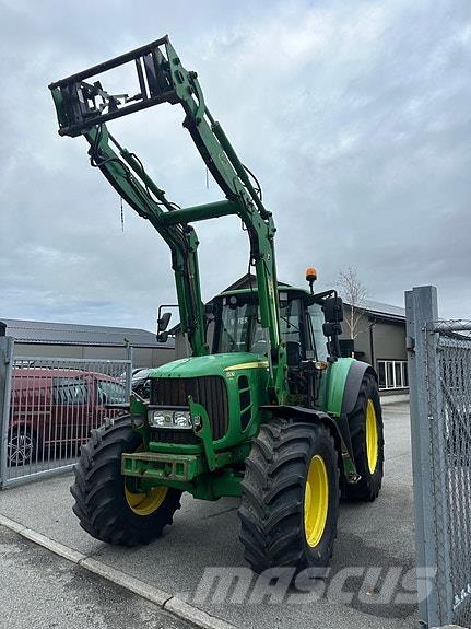 John Deere 6530 Tractoare