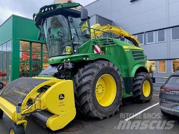 John Deere 8400 Combina