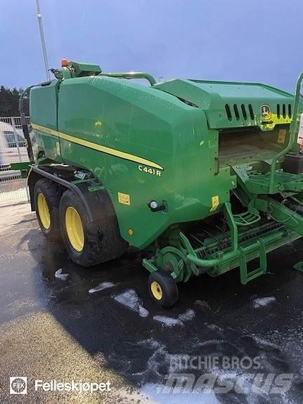 John Deere C441R Masina de balotat cilindric