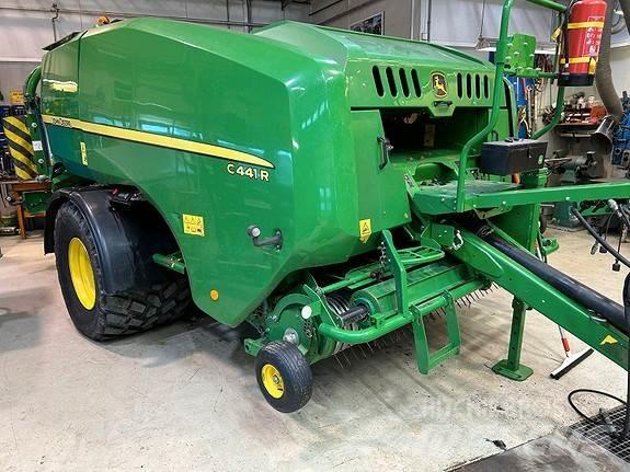 John Deere C441R Masina de balotat cilindric