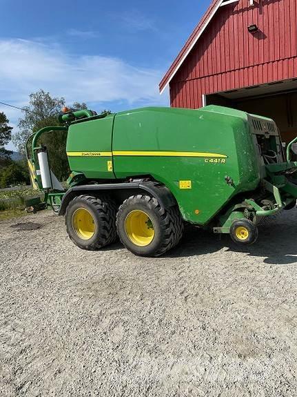John Deere C441R Alte echipamente pentru nutret