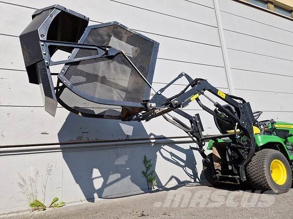 John Deere X950R Utilaje întreţinere terenuri - Altele