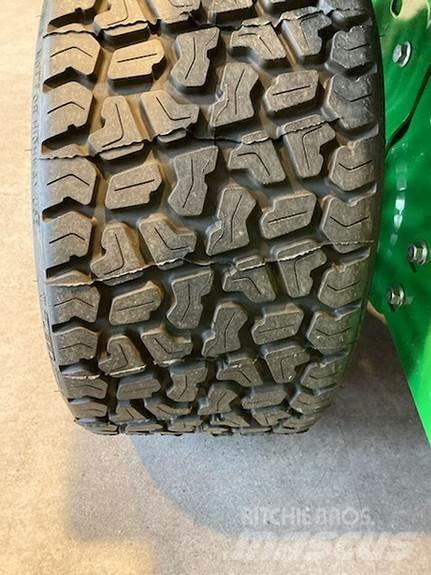 John Deere Z950R Utilaje întreţinere terenuri - Altele