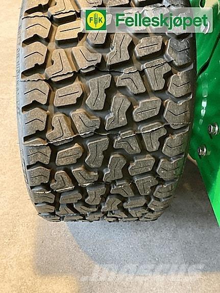 John Deere Z950R Utilaje întreţinere terenuri - Altele