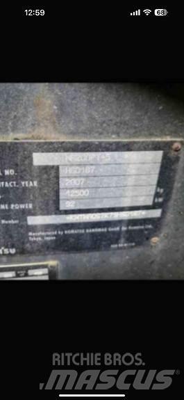 Komatsu WA200 PT Incarcator pe pneuri