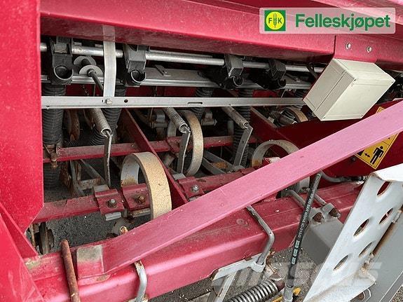 Kongskilde HT 3000 Împrastierea mineralelor