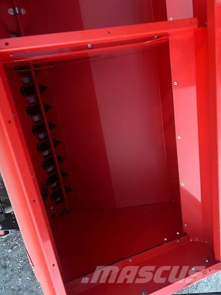 Kuhn Premia 4000 Împrastierea mineralelor