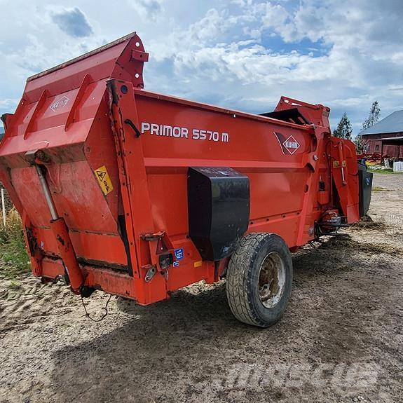 Kuhn Primor 5570M Masina de balotat cilindric