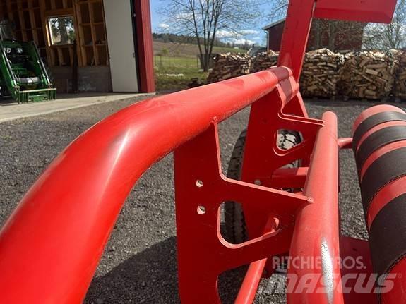 Kuhn RW1610 Masina de balotat cilindric