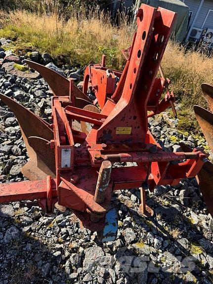 Kverneland 14 Pluguri conventionale