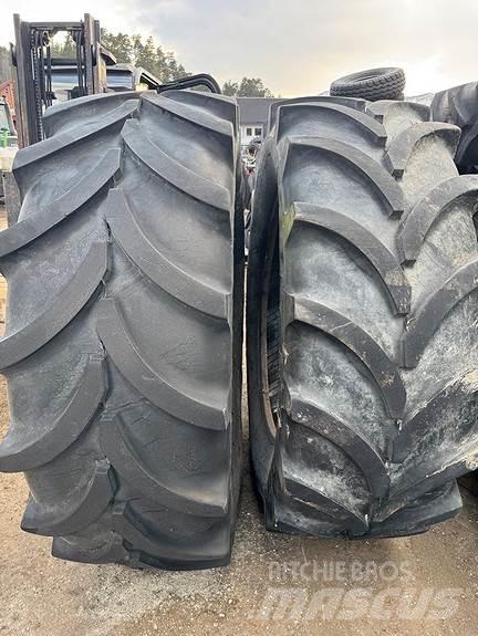 Massey Ferguson  Tractoare