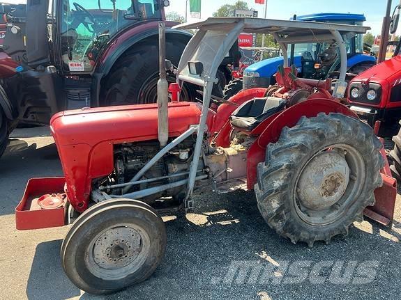 Massey Ferguson 35 Tractoare