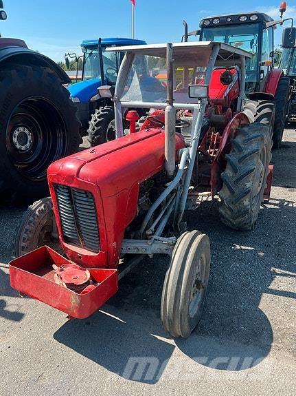 Massey Ferguson 35 Tractoare