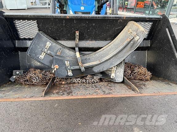 New Holland T4.75 Tractoare