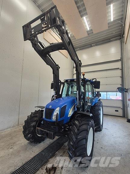 New Holland T5050 Tractoare