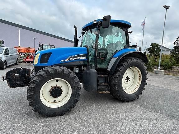 New Holland TS135A Tractoare