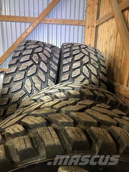 Nokian Hakka TRI Alte masini pentru drum si zapada