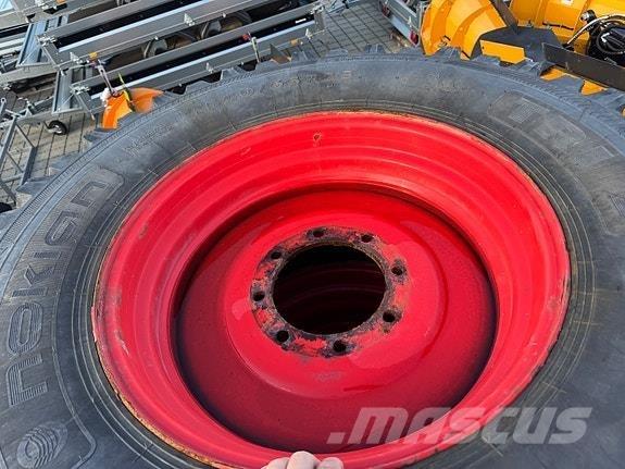 Nokian TRI 2 Alte masini pentru drum si zapada