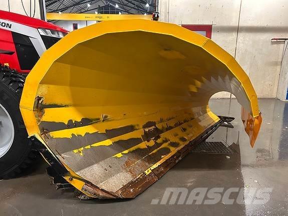  Øveraasen DHS-285 Alte masini pentru drum si zapada