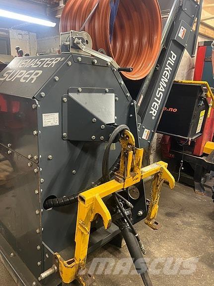  Pilkmaster Super Utilaje forestiere - Altele