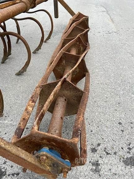Potila 370 Alte masini si accesorii de cultivat