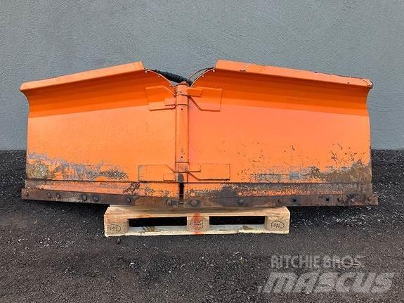 Pronar PUV-3000 Lame pentru dezapezire si pluguri