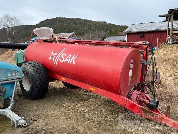 SAK 8000 Împrastierea mineralelor