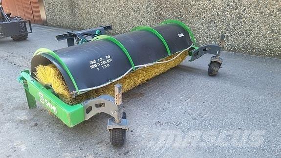 Sami HW-2700-SMS Alte masini pentru drum si zapada