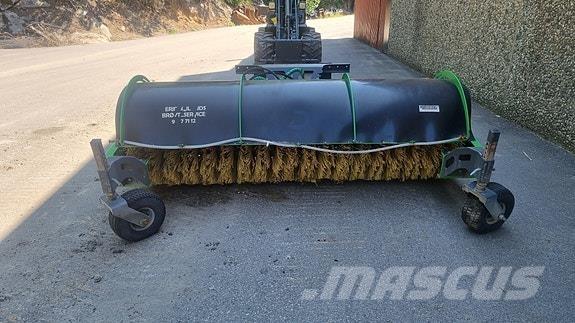 Sami HW-2700-SMS Alte masini pentru drum si zapada