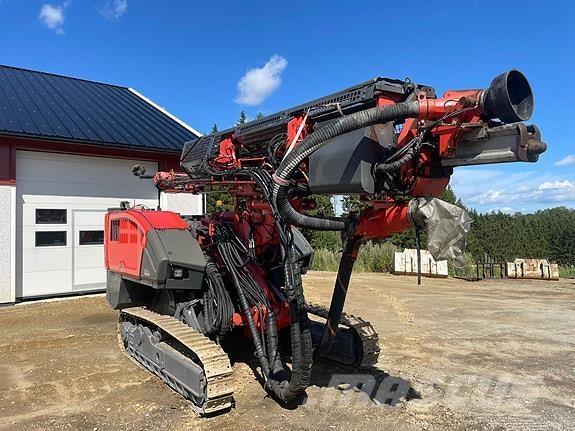 Sandvik DC 410 RI Echipamente de forare la suprafata