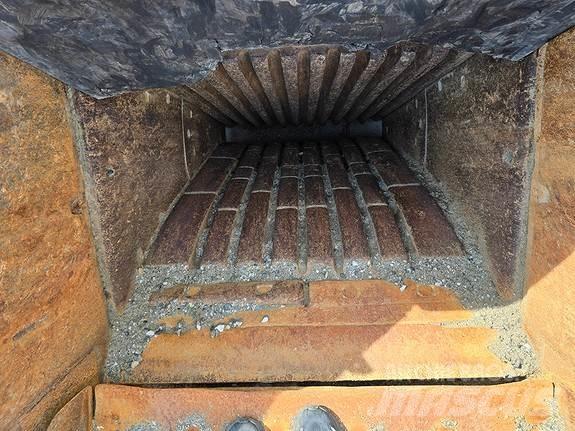 Sandvik UJ440I Concasoare
