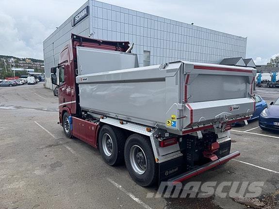 Scania R660B6x4NB Autobasculanta