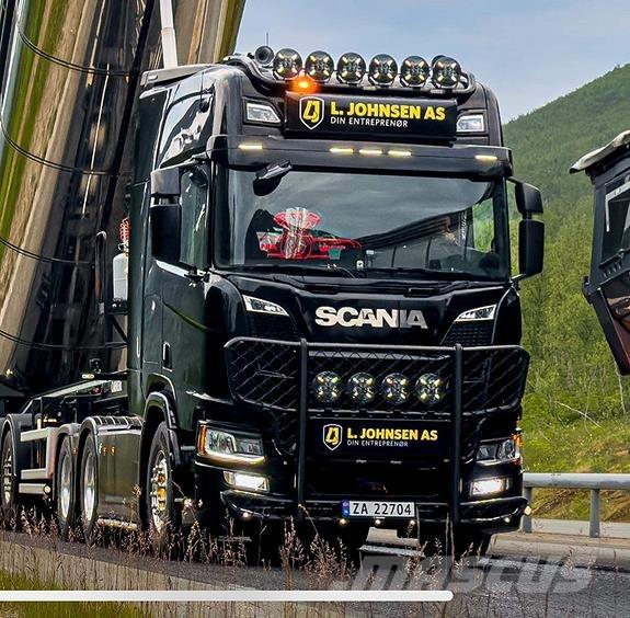 Scania R770 6X4 Autotractoare
