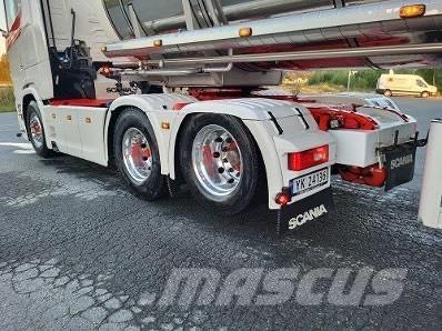 Scania S650A6X2NB Autotractoare