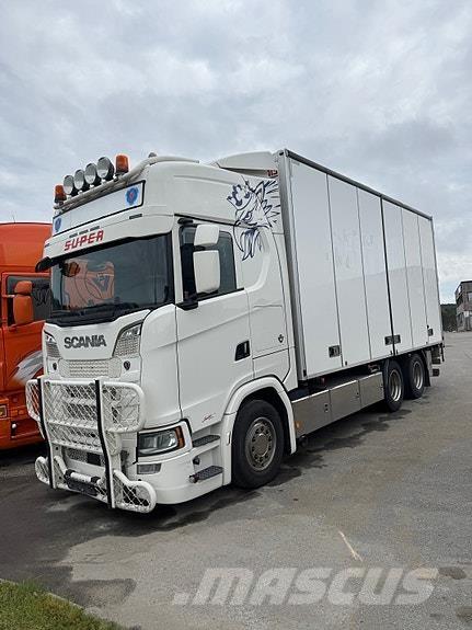 Scania S650B6X2NB Autocamioane