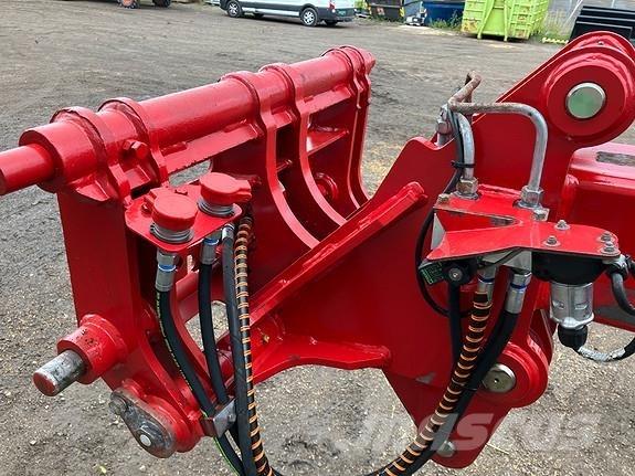 Schäffer 3550T Incarcator pe pneuri