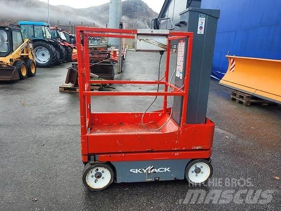 SkyJack SJ16 Alte ascensoare si platforme