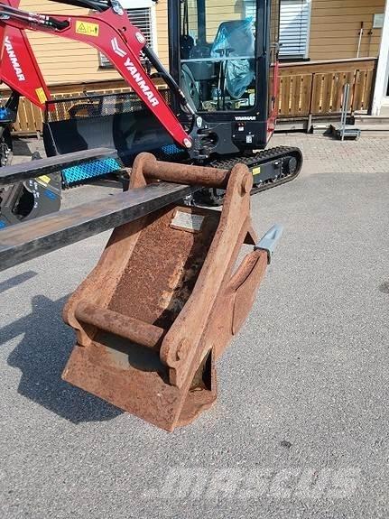 SMP S 50 ripper Alte componente