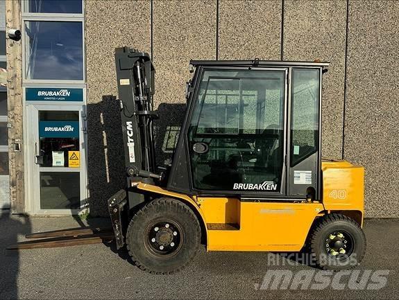 TCM FD35 Stivuitor diesel